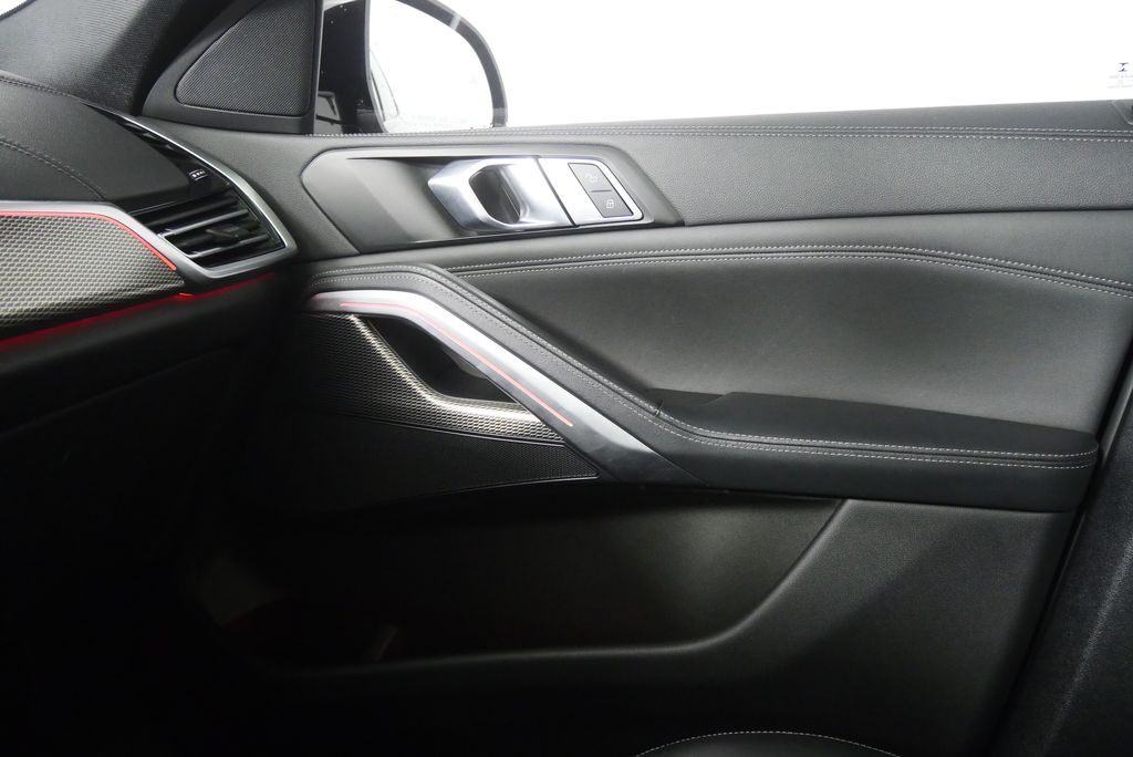 Thumbnail: 2023 BMW X6 - 27