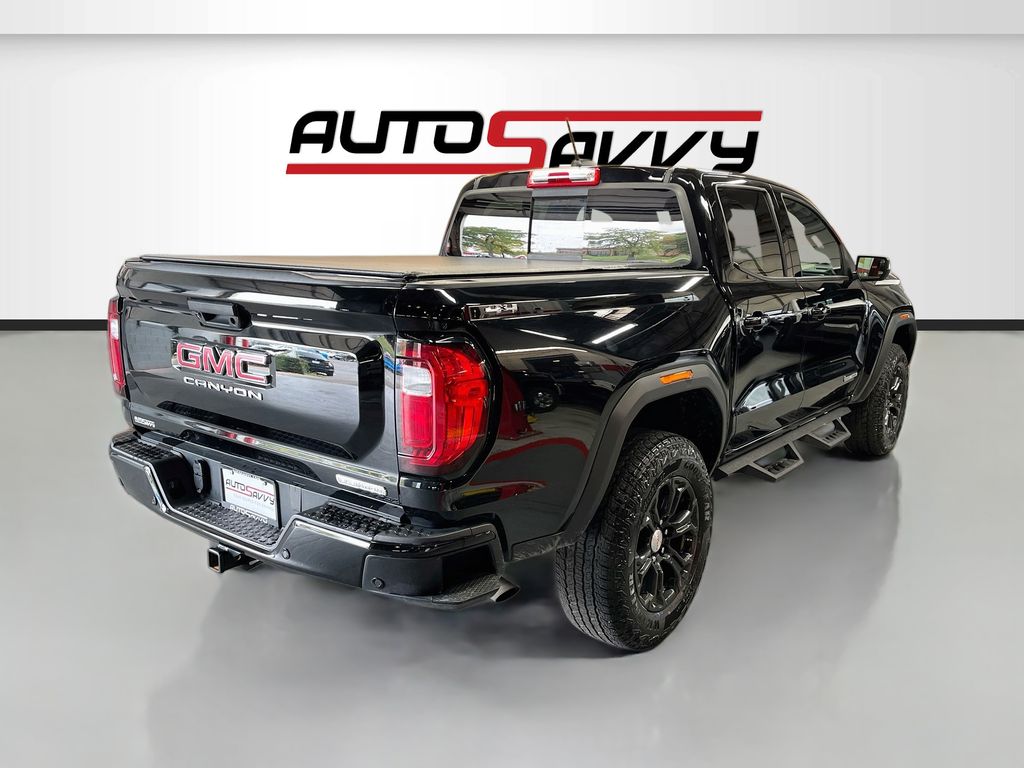 Used 2024 Onyx Black GMC Elevation image 7