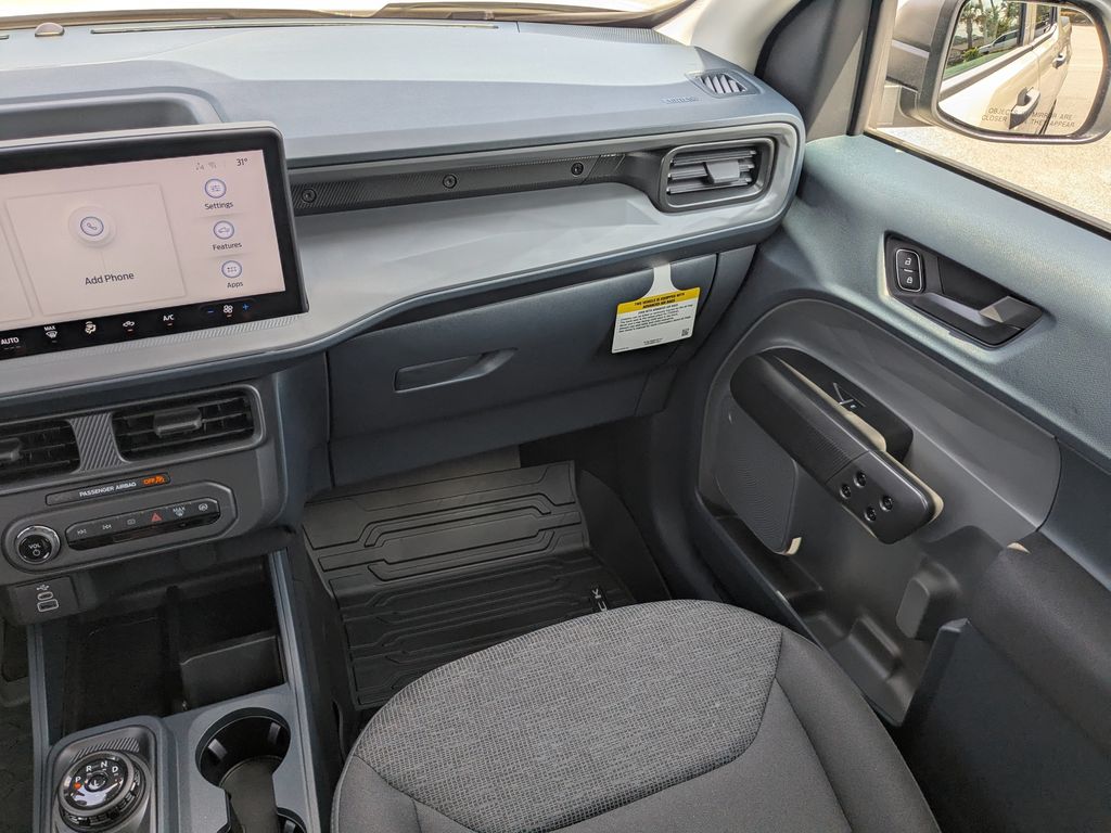 2025 Ford Maverick XL