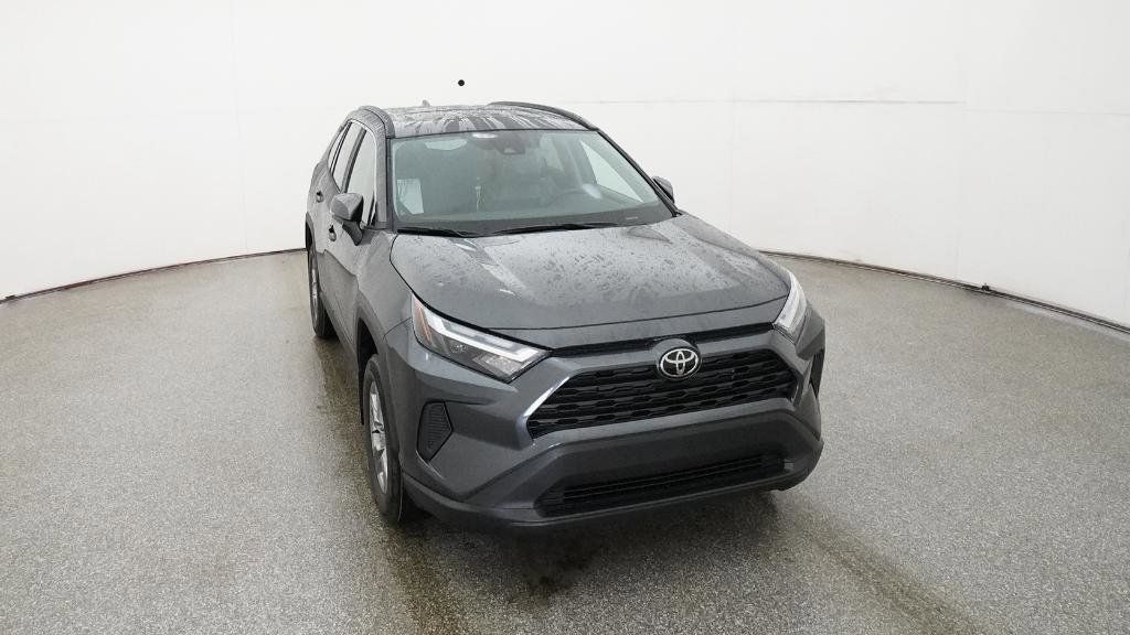 Thumbnail: 2025 Toyota RAV4 - 3