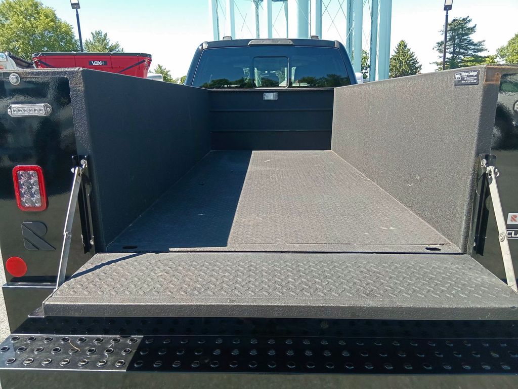 2025 Ford F-350 Chassis XL