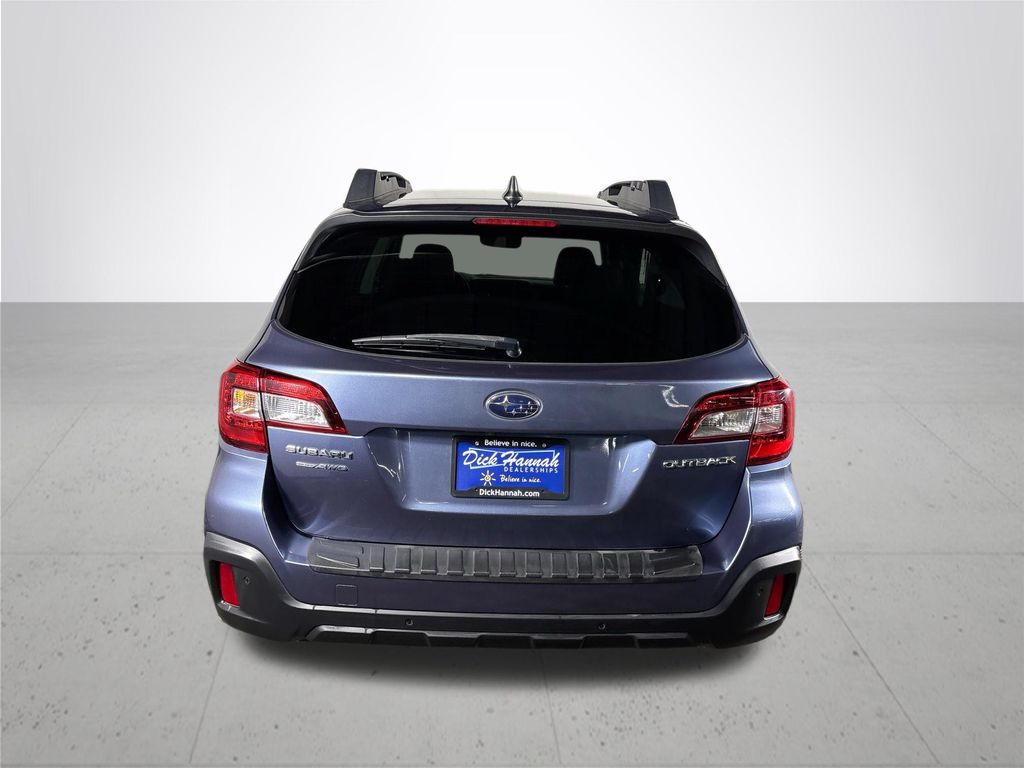 2018 Subaru Outback 2.5i