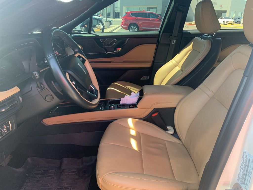 2022 Lincoln Corsair Reserve 4