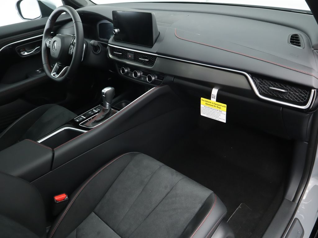 Thumbnail: 2025 Acura ADX - 18