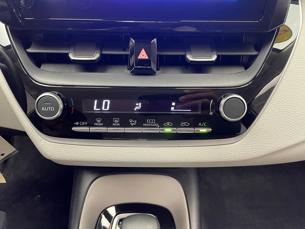 Thumbnail: 2024 Toyota Corolla - 26