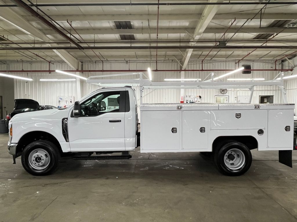 2025 Ford F-350 Regular Cab DRW 4WD Service Truck for sale #9F0436 - photo 3
