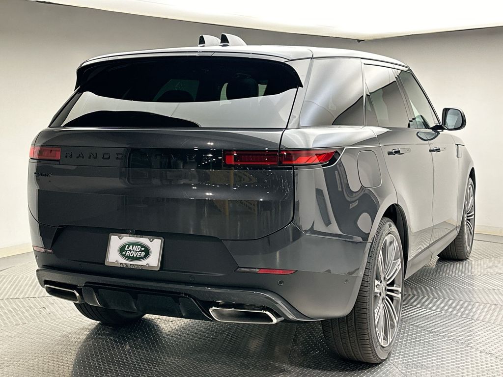 2025 Land Rover Range Rover Sport SE 2