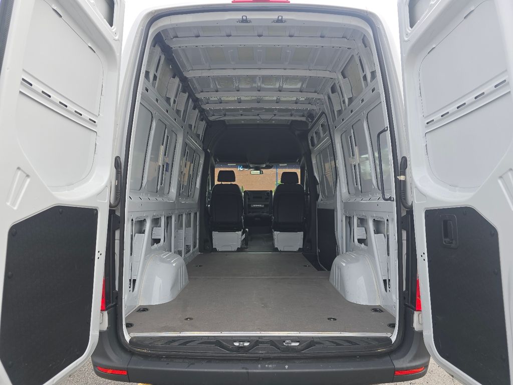Used 2025 White Mercedes-Benz Cargo 144 WB image 12