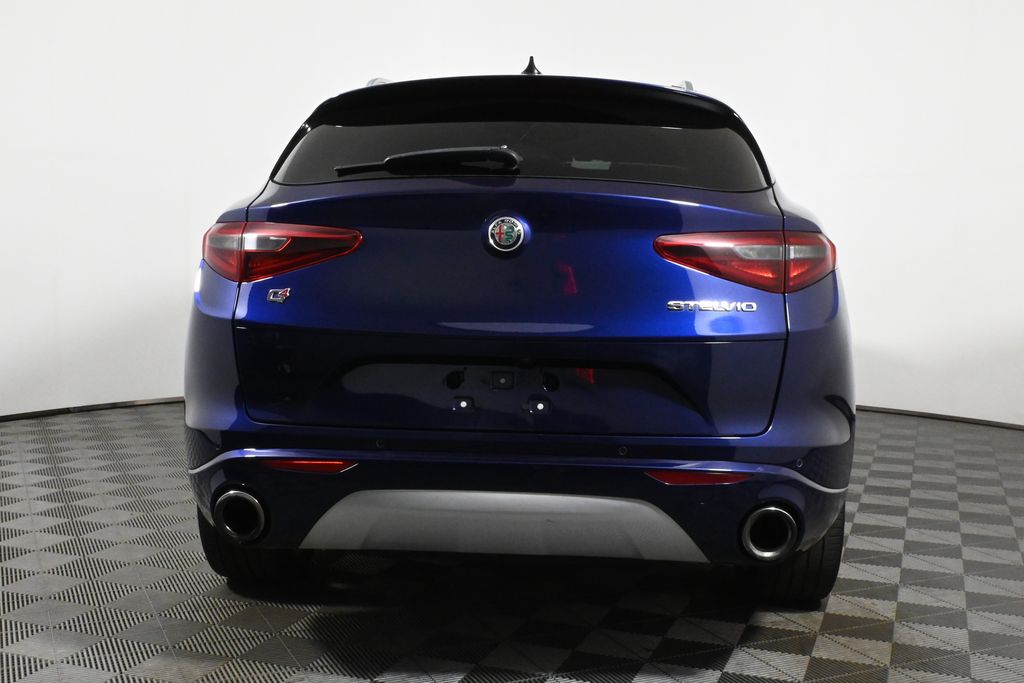 2021 Alfa Romeo Stelvio  7