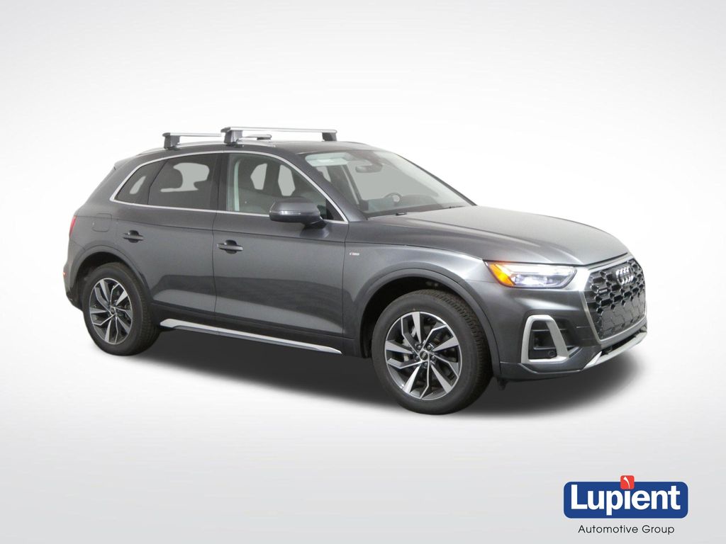 Daytona Gray Pearl Effect 2022 Audi Q5 SUV / Crossover All-Wheel Drive 7-Speed Automatic