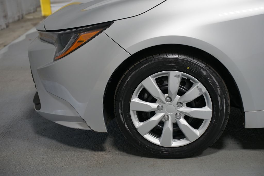 Thumbnail: 2023 Toyota Corolla - 5