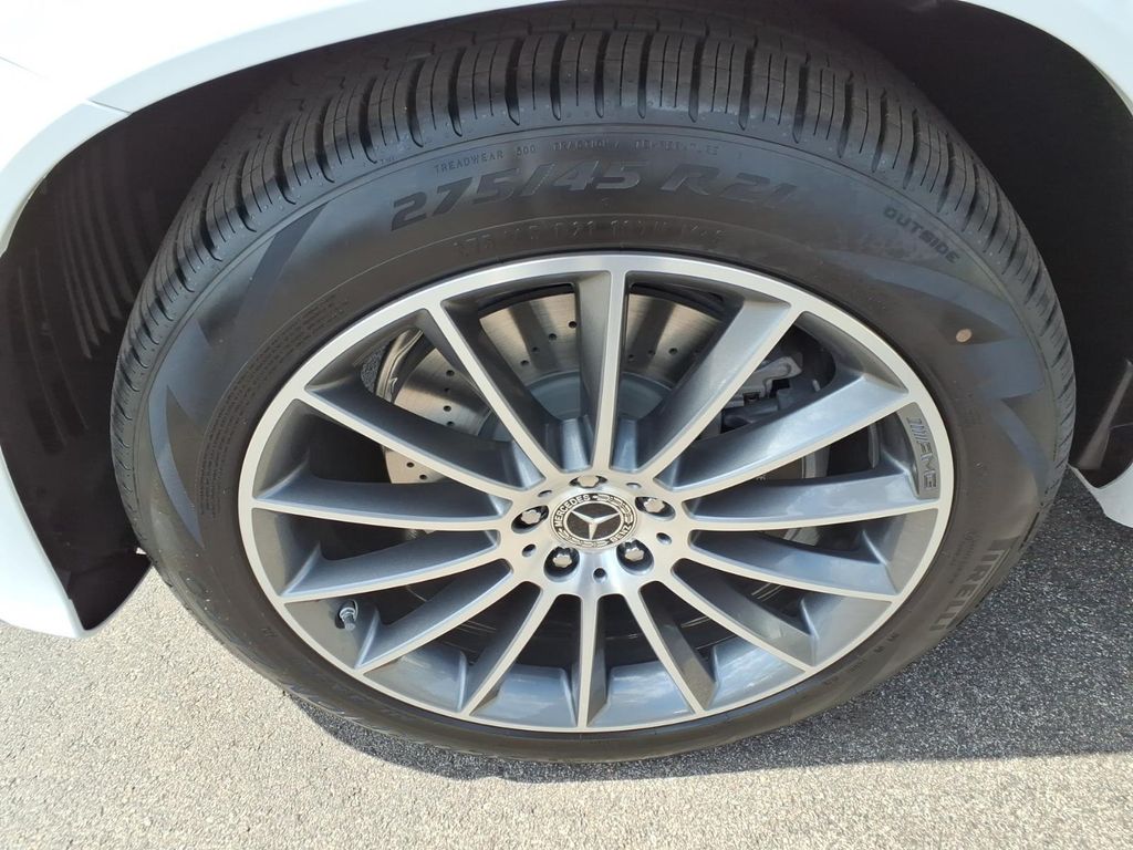 New 2026 White Mercedes-Benz GLE 450e image 10