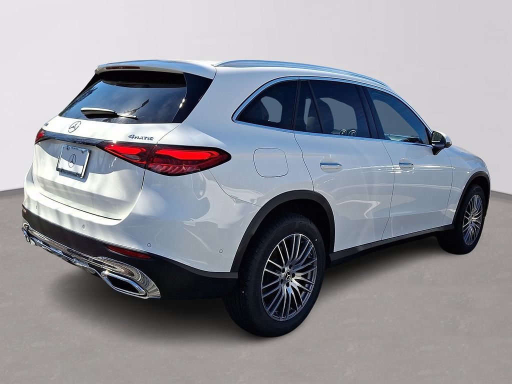 Thumbnail: 2026 Mercedes-Benz GLC - 3