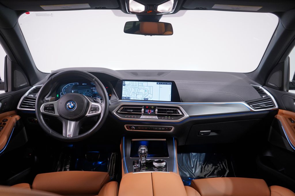 Thumbnail: 2023 BMW X5 - 10