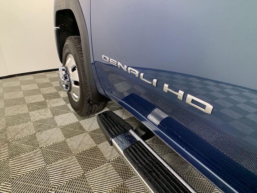 2025 GMC Sierra 3500HD Denali 12