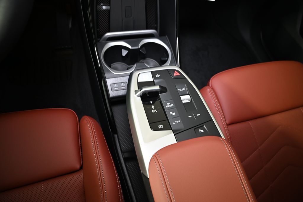 Thumbnail: 2026 BMW X1 - 19