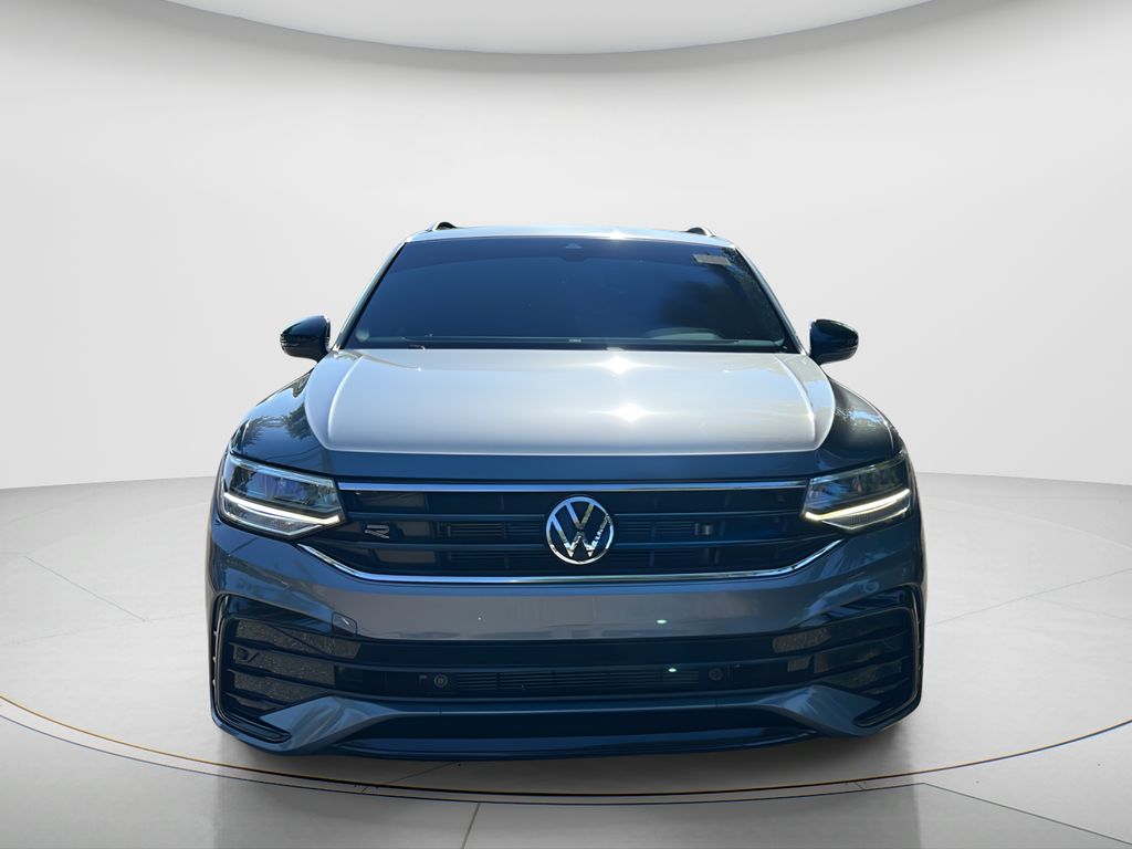 Used 2022  Volkswagen 2.0T SE R-Line Black image 2