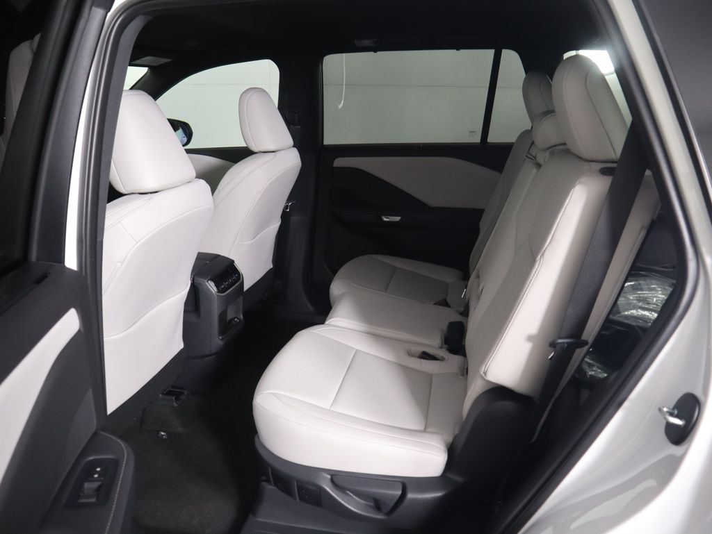 Thumbnail: 2026 Lexus TX - 22