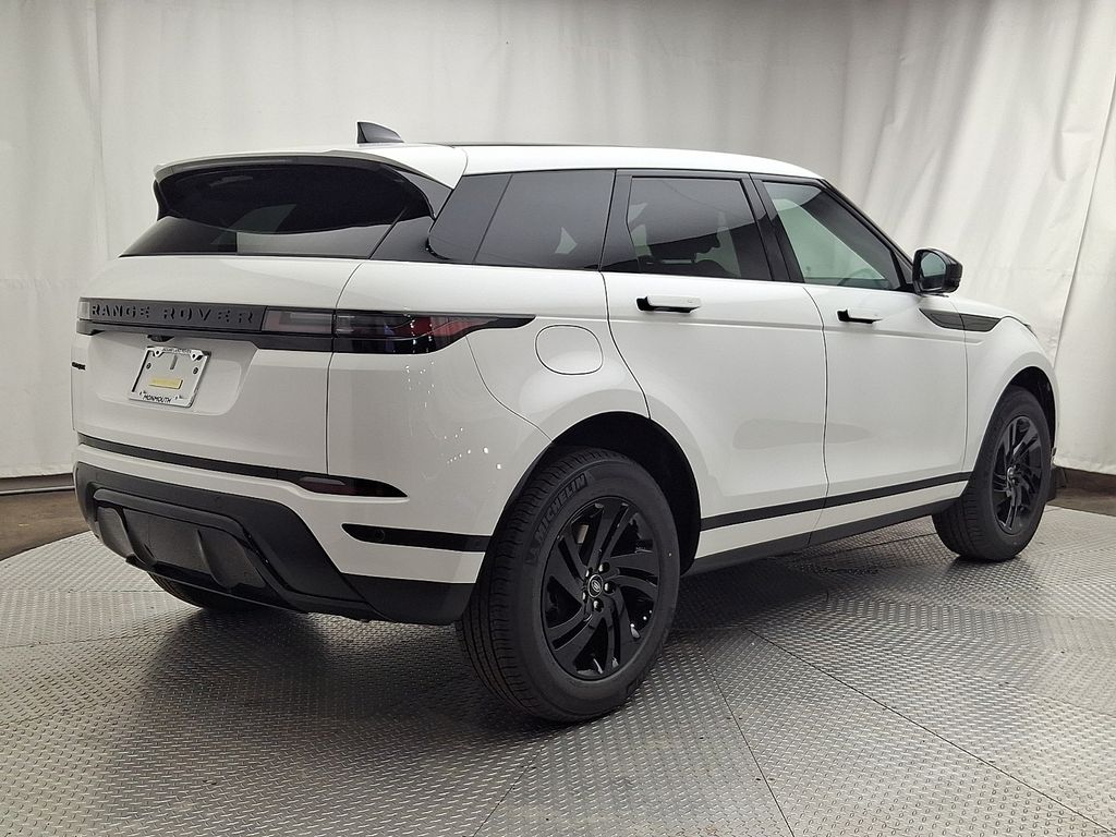 Thumbnail: 2026 Land Rover Range Rover Evoque - 3