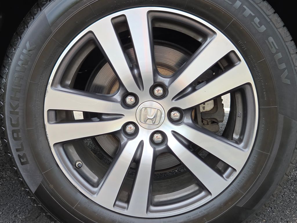 Certified Used 2018 Black Honda EX image 15