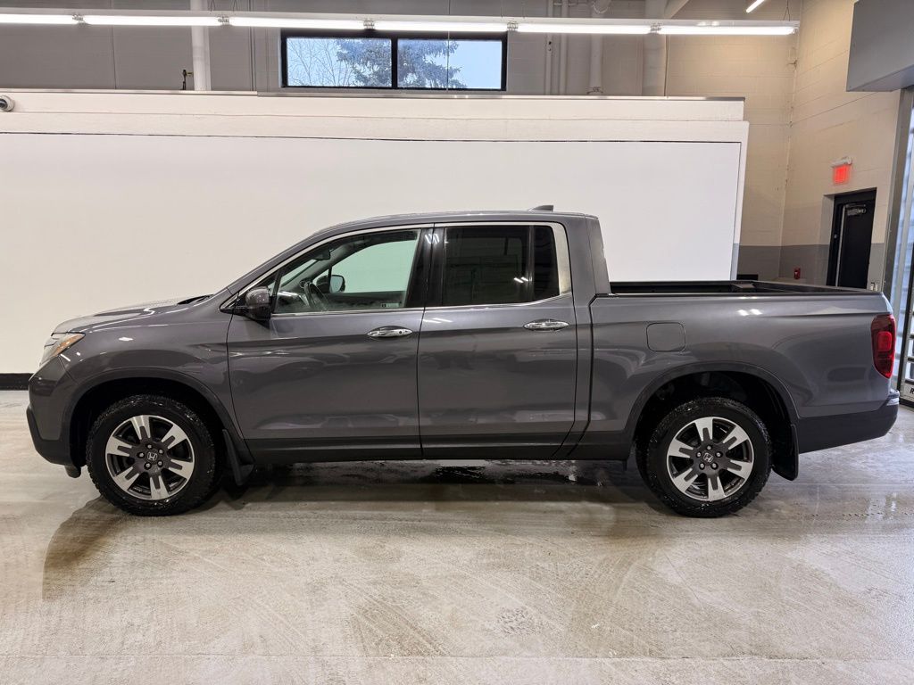 Thumbnail: 2019 Honda Ridgeline - 2