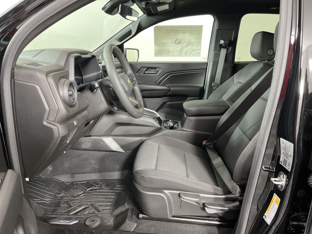 Thumbnail: 2026 Chevrolet Colorado - 20