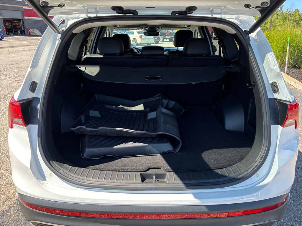 2023 Hyundai Santa Fe SEL White at Bob Ruth Ford