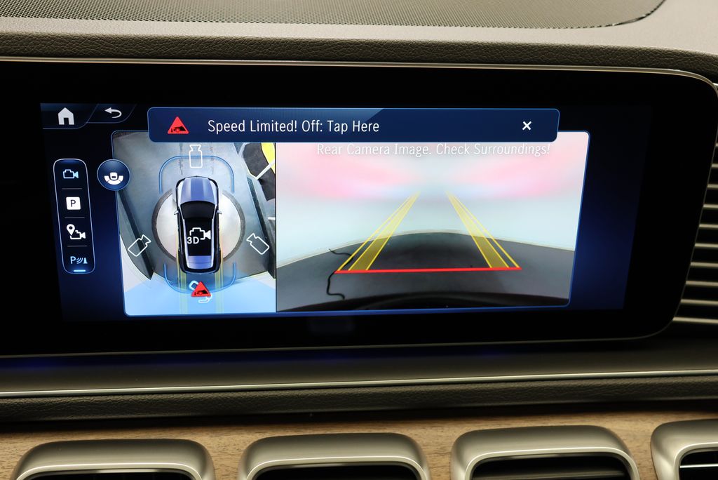 Thumbnail: 2026 Mercedes-Benz GLE - 26