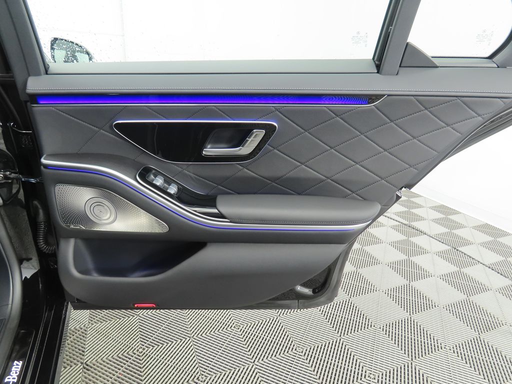 2025 Mercedes-Benz S-Class S 580 28