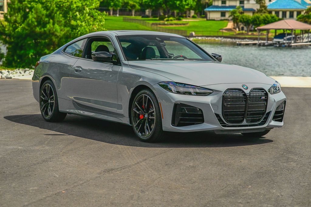 2026 BMW 4 Series M440i's photo