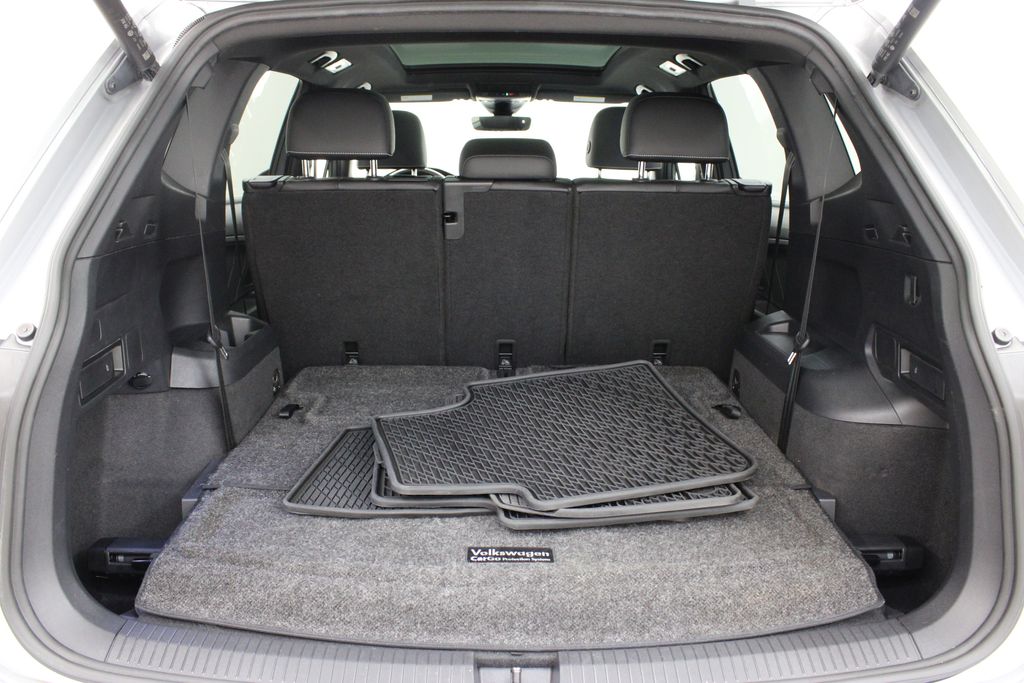 used 2022 Volkswagen Tiguan car, priced at $21,111