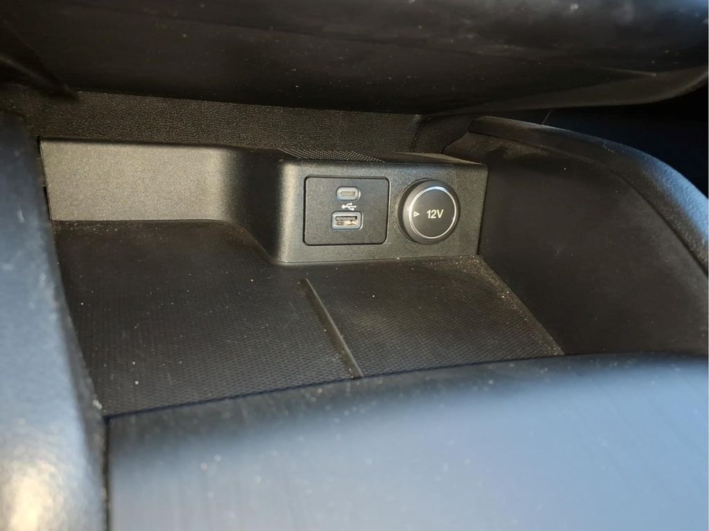Used 2020 White Ford SEL image 8