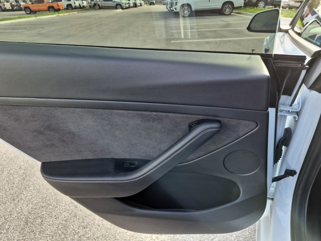 Used Car 2021 Tesla Model 3  Standard Range Plus For Sale Under $20,000 In Austin, Texas