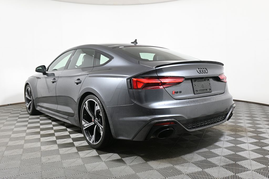 Thumbnail: 2022 Audi RS 5 - 5