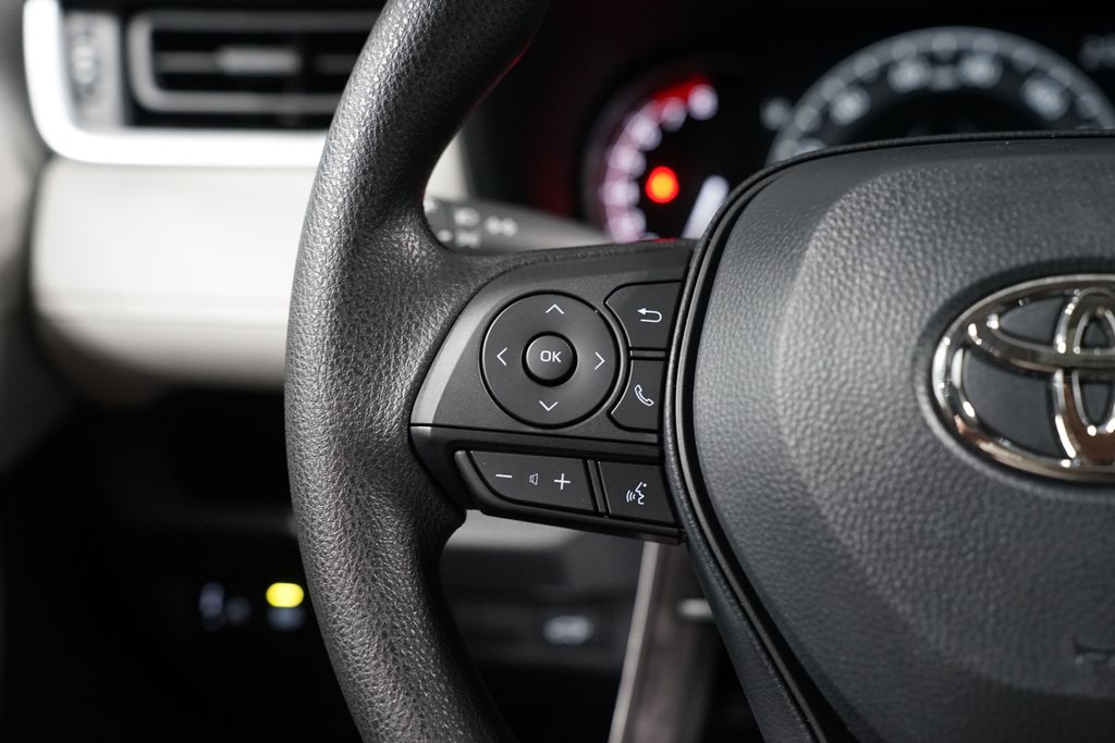 Thumbnail: 2025 Toyota RAV4 - 14