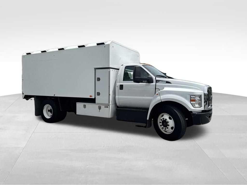 2022 Ford F-650 Diesel 
