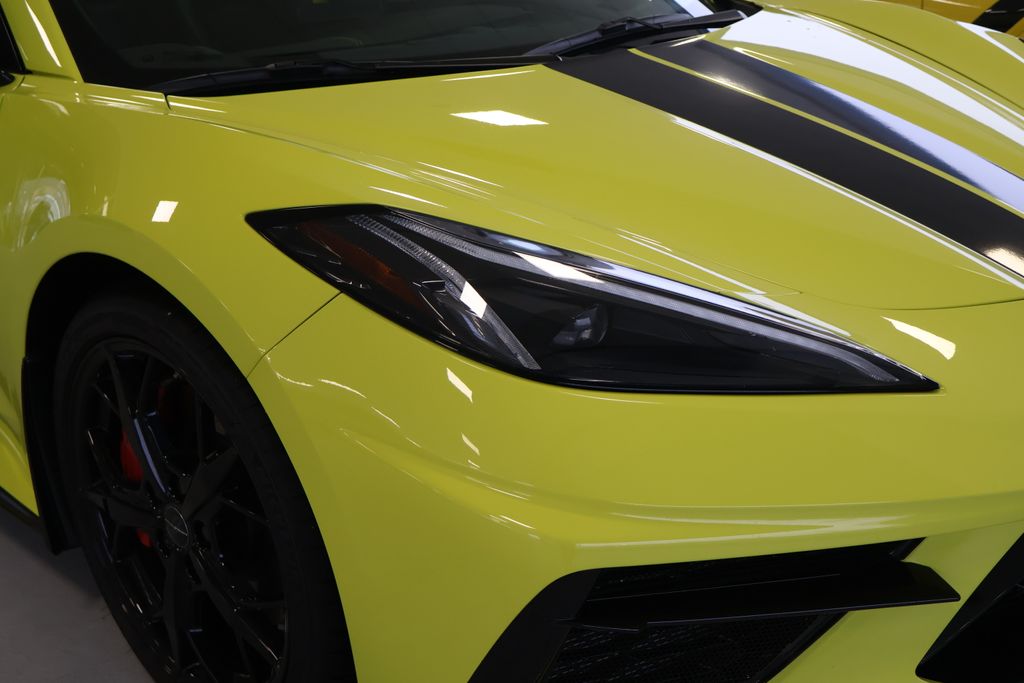 Thumbnail: 2021 Chevrolet Corvette - 3