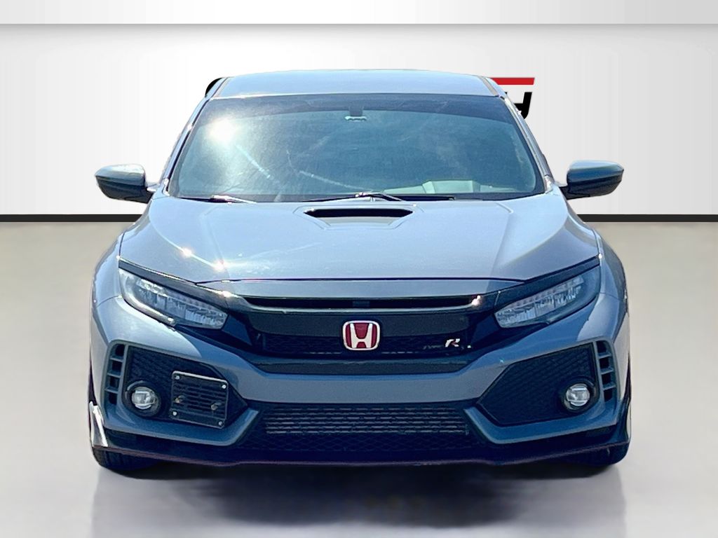 Used 2019  Honda Touring image 2