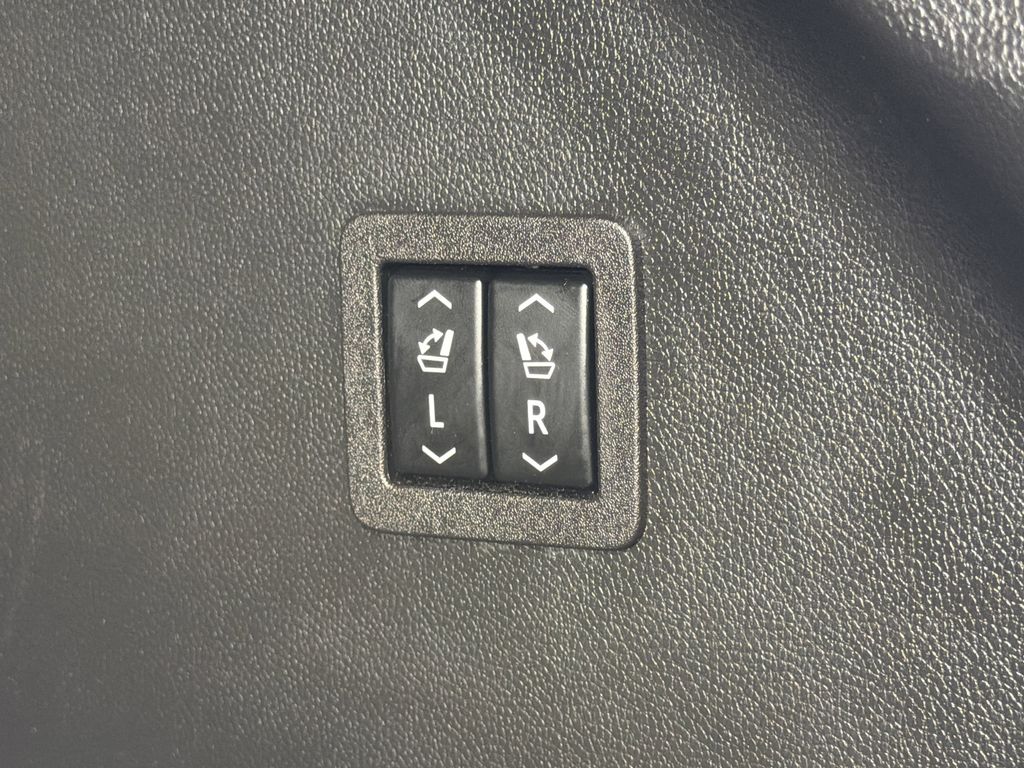 used 2023 Buick Enclave car, priced at $32,977