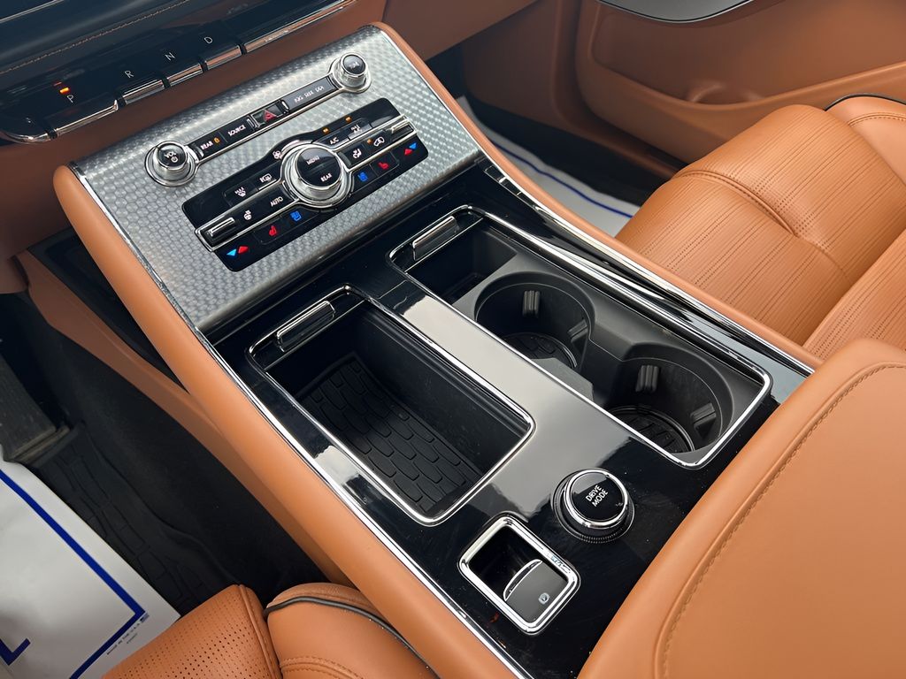 2023 Lincoln Aviator