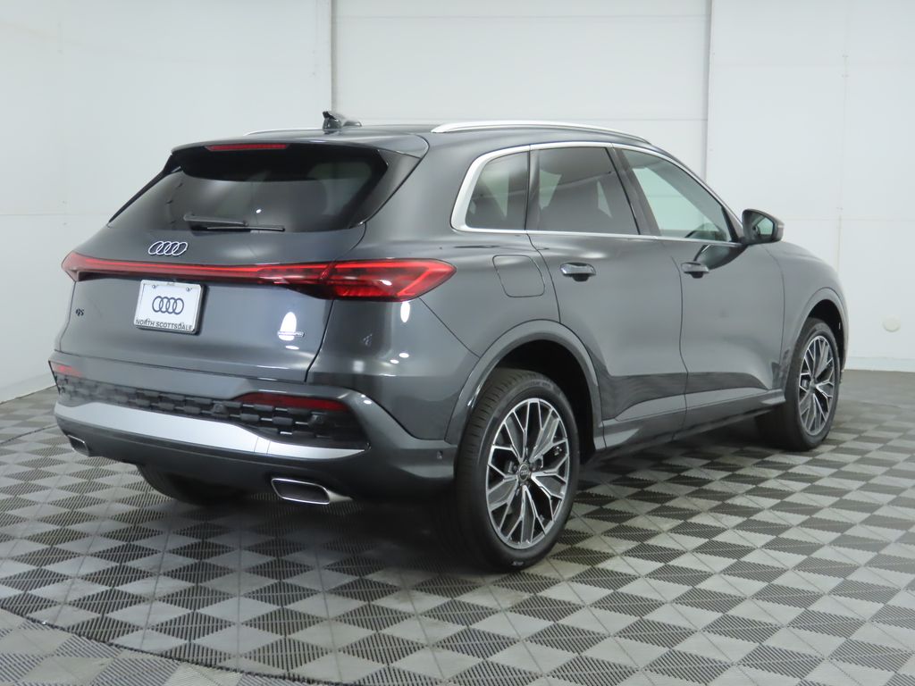 Thumbnail: 2025 Audi Q5 - 5