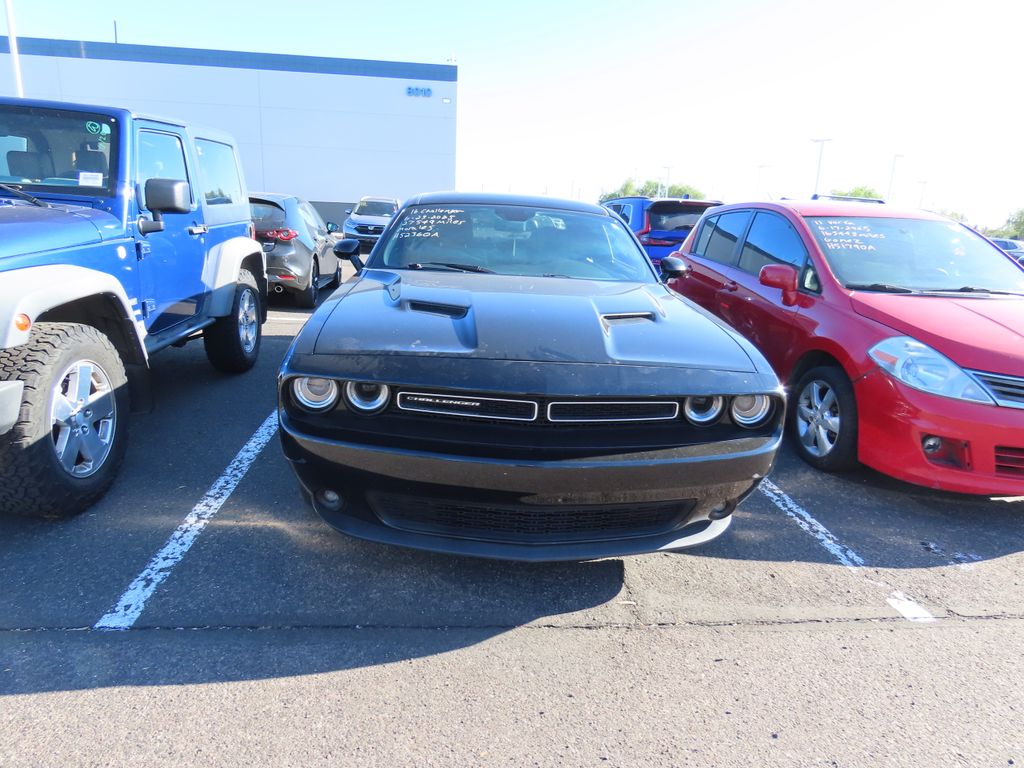 Thumbnail: 2016 Dodge Challenger - 2