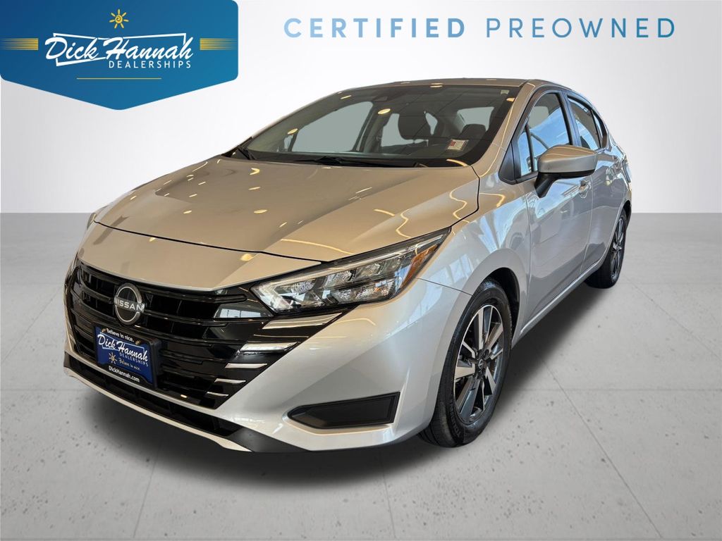 Brilliant Silver Metallic 2025 Nissan Versa Sedan Front-Wheel Drive Continuously Variable Transmission