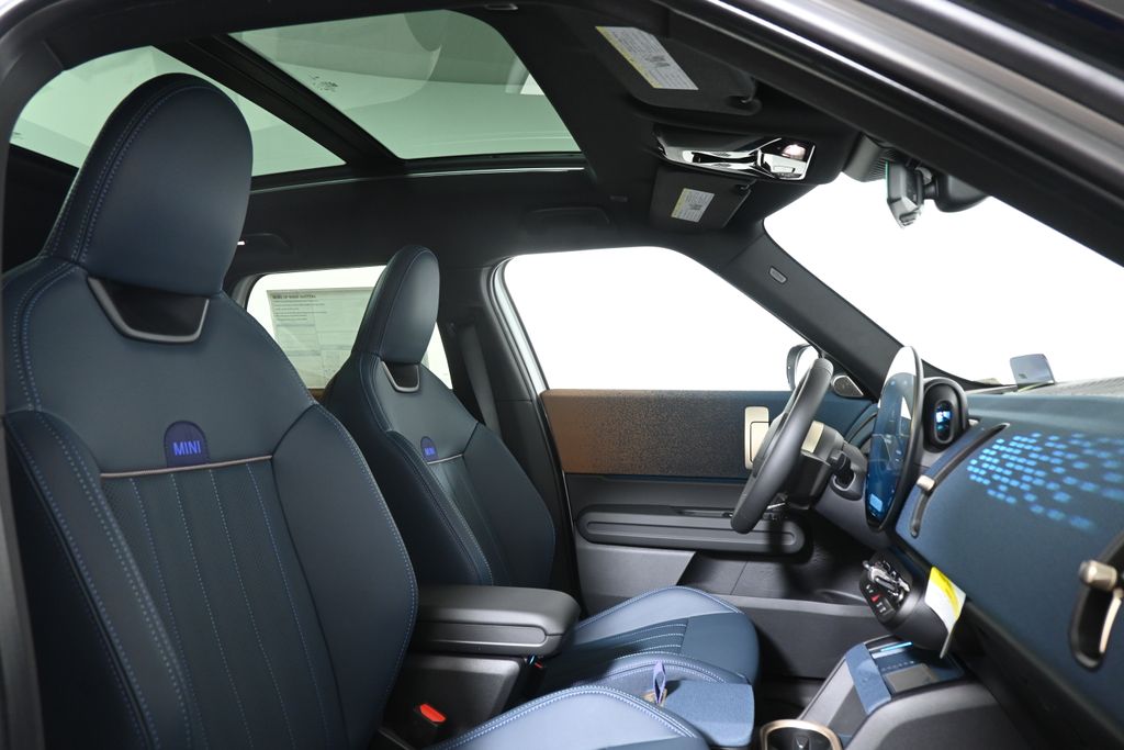 Thumbnail: 2025 MINI Cooper Countryman - 22