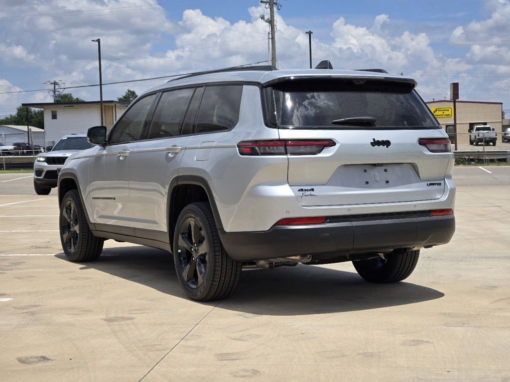 2024 Jeep Grand Cherokee L Limited 3