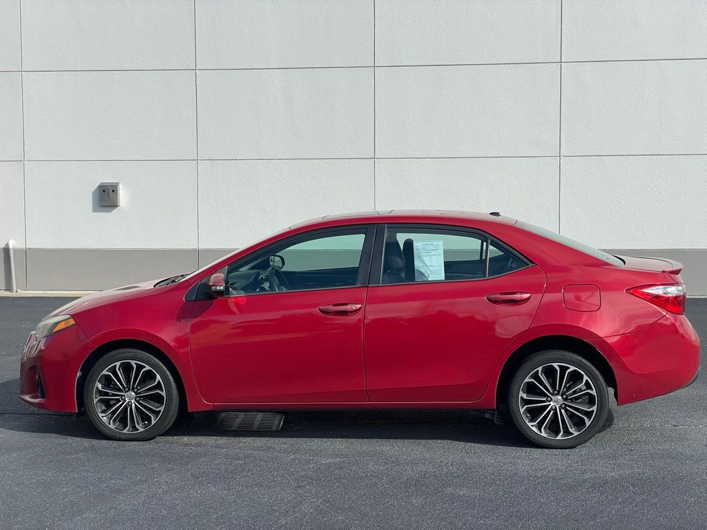 Thumbnail: 2014 Toyota Corolla - 2