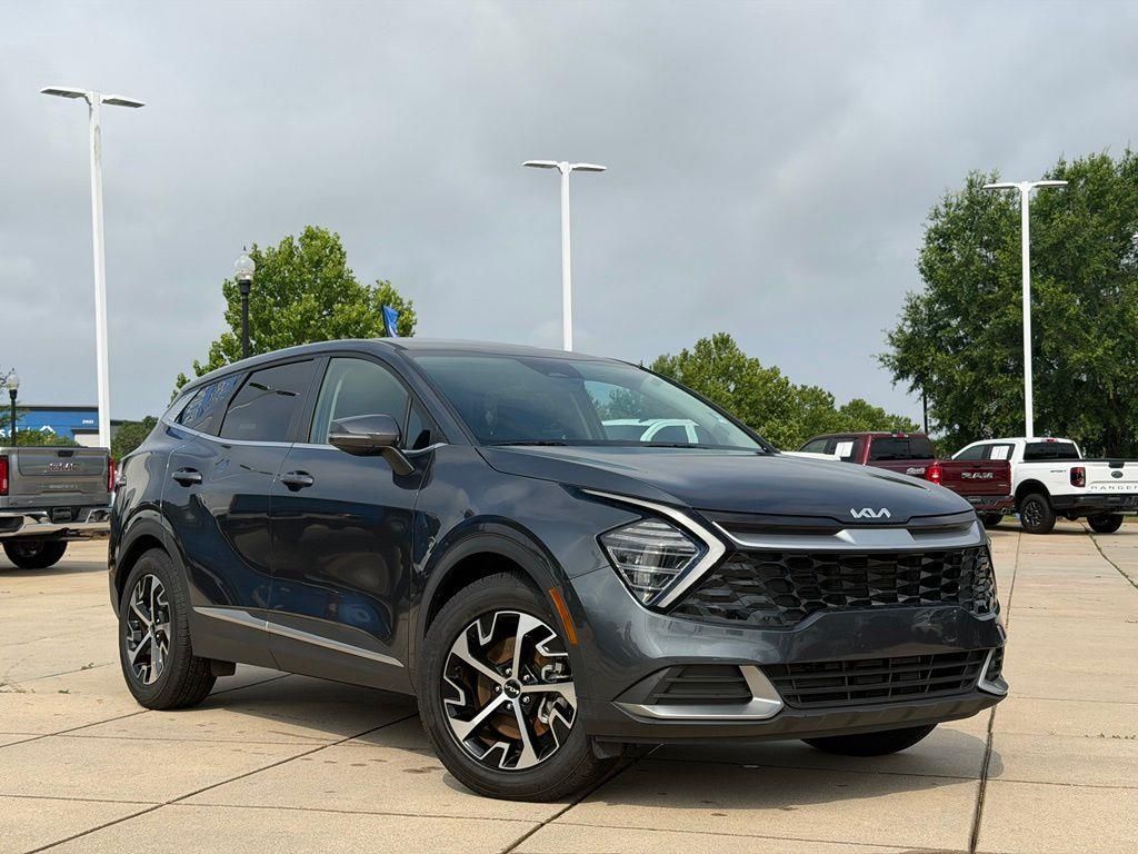 Gravity Gray 2025 Kia Sportage SUV / Crossover Front-Wheel Drive 8-Speed Automatic