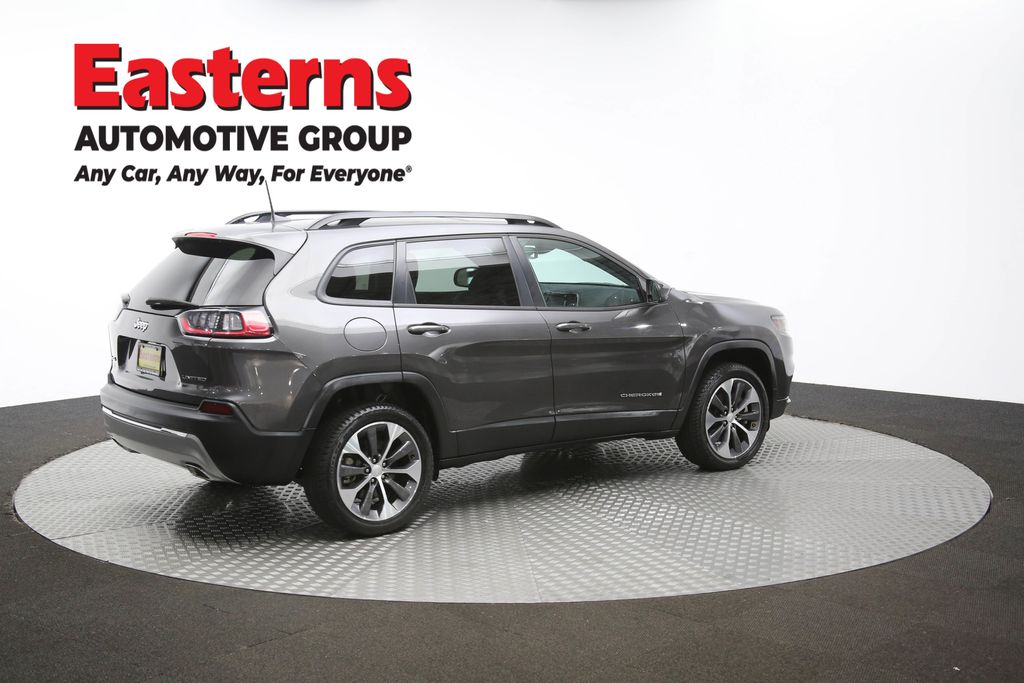 Used 2022 Gray Jeep Limited image 43