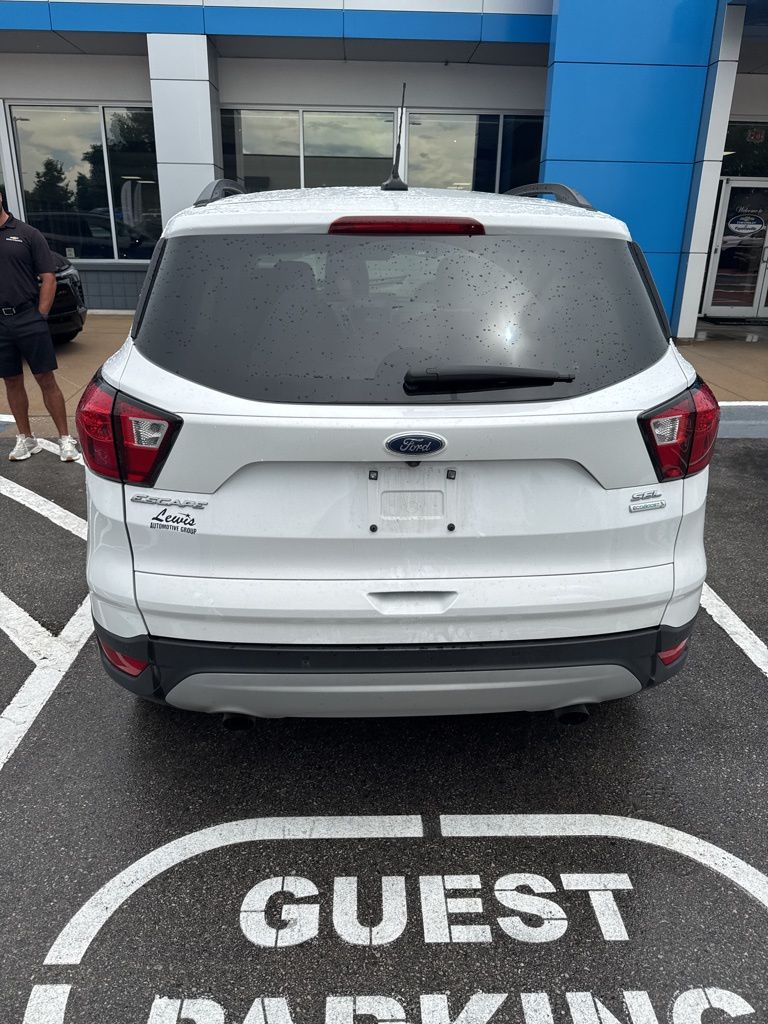 Thumbnail: 2019 Ford Escape - 5