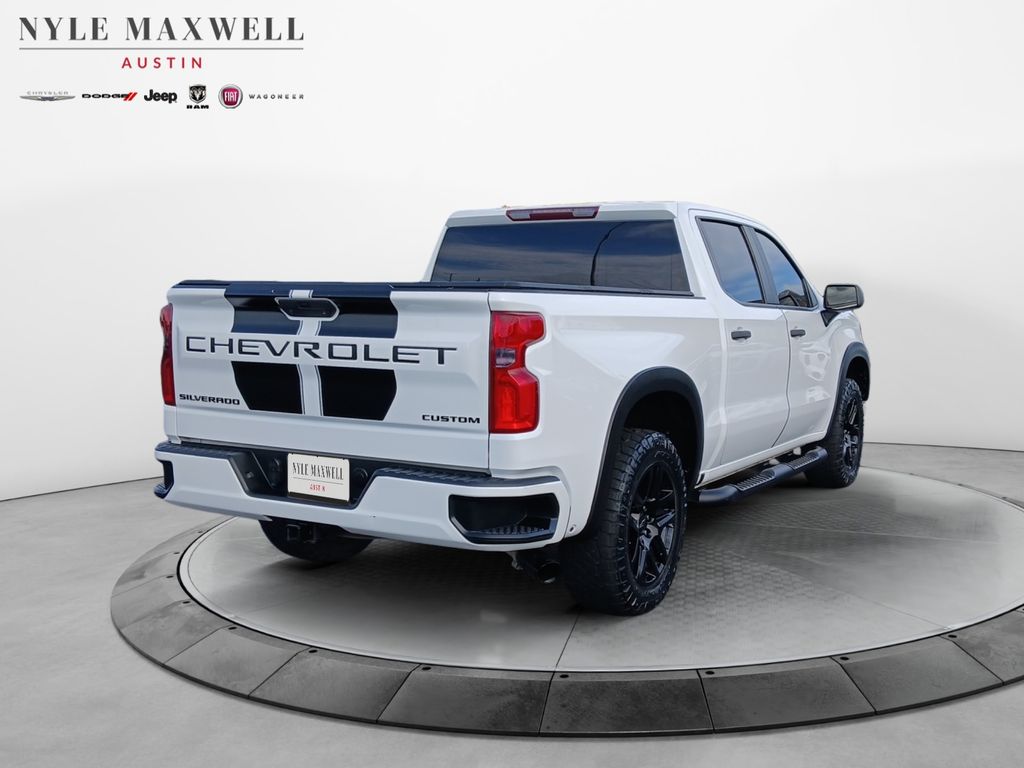 Used Car 2021 Chevrolet Silverado 1500  Custom For Sale Under $30,000 In Austin, Texas